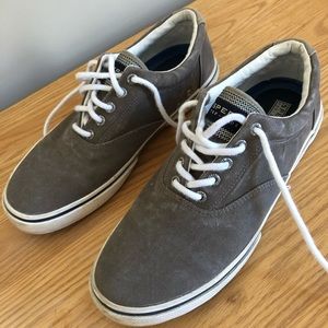 Men’s Sperry halyard 10